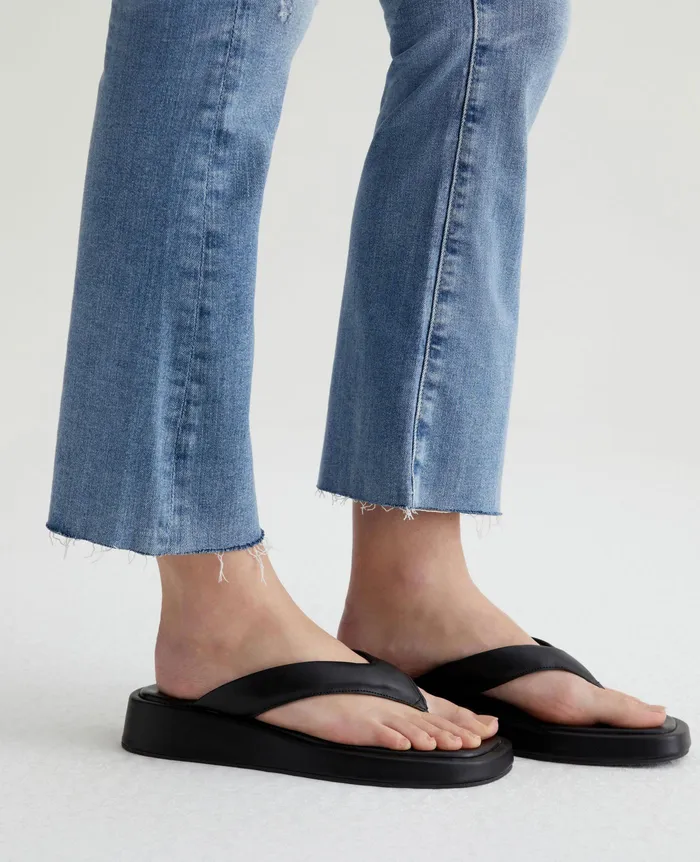 AG Jeans Denim Women Farrah Boot Crop 20 YEARS UNDERTOW DESTRUCTED AG Jeans Denim Women Farrah Boot Crop 20 YEARS UNDERTOW DESTRUCTED