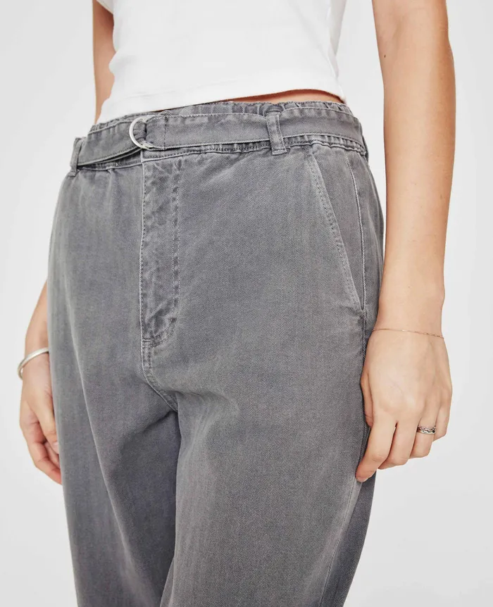 AG Jeans Pants Women Renn Paperbag Trouser SULFUR SMOOTH SLATE AG Jeans Pants Women Renn Paperbag Trouser SULFUR SMOOTH SLATE