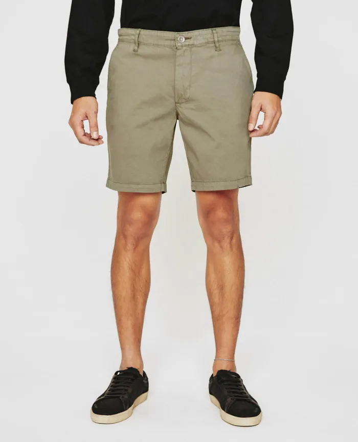 AG Jeans Shorts Men Wanderer Short SULFUR DRIED ROSEMARY AG Jeans Shorts Men Wanderer Short SULFUR DRIED ROSEMARY