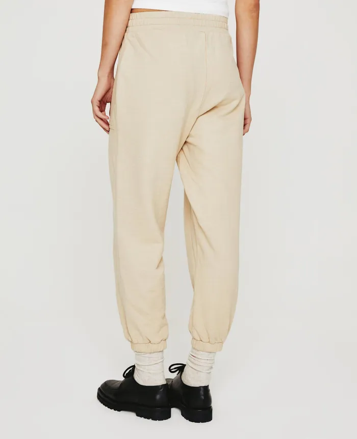 AG Jeans Sweatpants Women Nova Sweatpant YUMA SAND AG Jeans Sweatpants Women Nova Sweatpant YUMA SAND