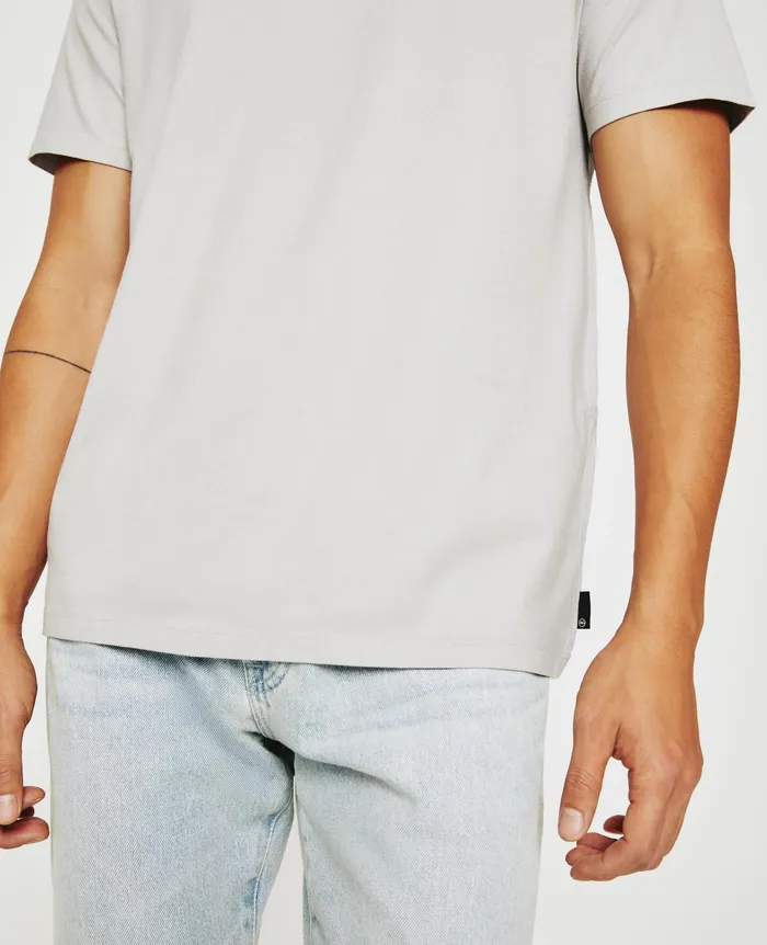 AG Jeans Tees Men Bryce Crew SILVER GREY AG Jeans Tees Men Bryce Crew SILVER GREY