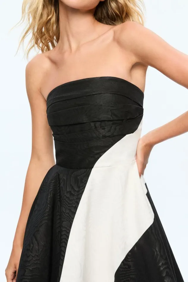 Alice Olivia Bridgette Maxi Gown Blackoff White Women Dresses