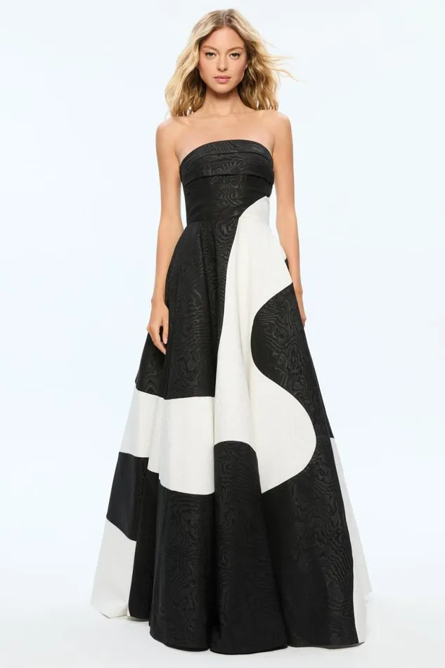 Alice Olivia Bridgette Maxi Gown Blackoff White Women Dresses