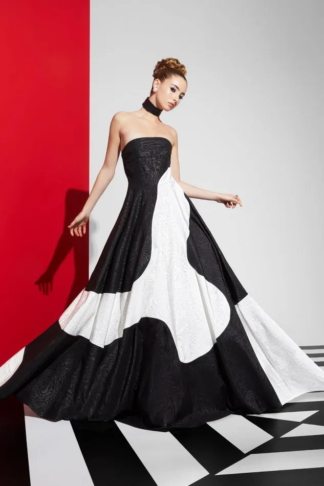 Alice Olivia Bridgette Maxi Gown Blackoff White Women Dresses