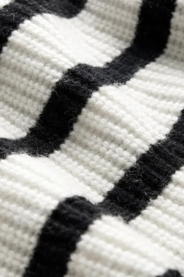 Alice Olivia Harold Striped Pullover Ecrublack Women Sweaters