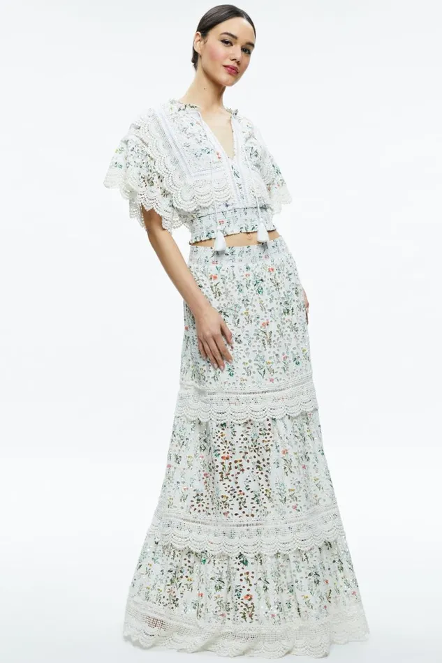 Alice Olivia Tabitha Lace Button Front Cropped Blouse Georgia Floral Women Tops