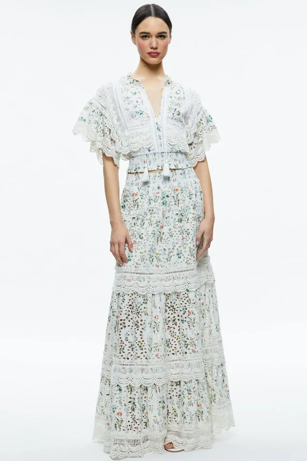 Alice Olivia Tabitha Lace Button Front Cropped Blouse Georgia Floral Women Tops