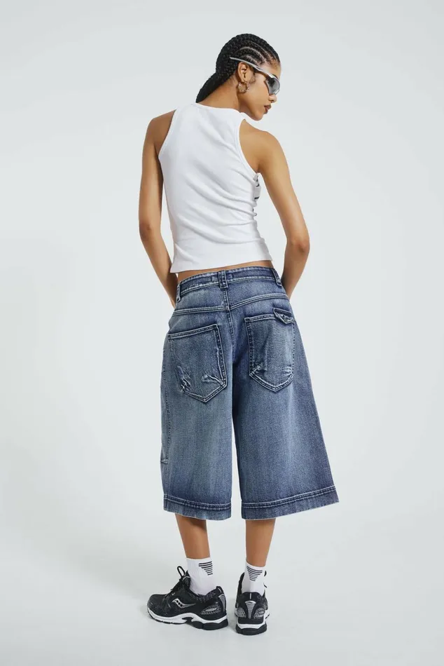 Axle Acid Wash Denim Jorts Blue Women Jaded London Shorts and Jorts Axle Acid Wash Denim Jorts Blue Women Jaded London Shorts and Jorts
