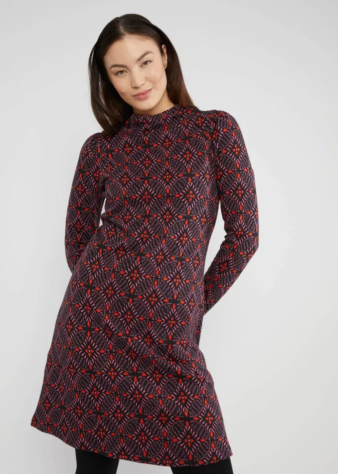 Blutsgeschwister Jumper Dress Cosy Zen Tangle Black Women Dresses