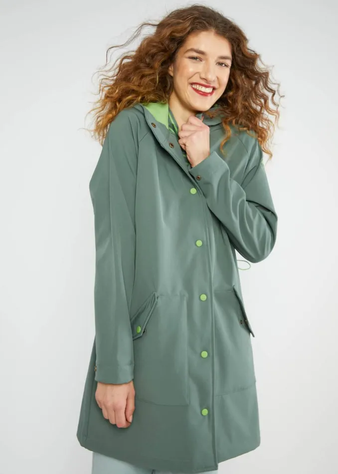 Blutsgeschwister Soft Shell Jacket Softfriese Green Women Jackets and Coats