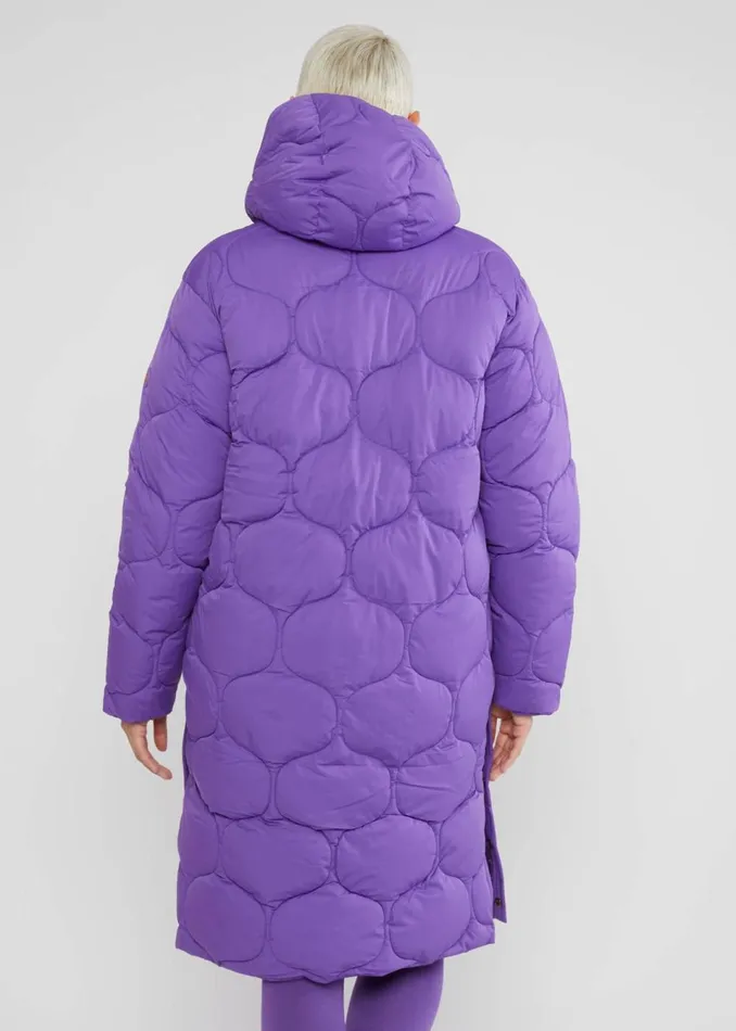 Blutsgeschwister Winter Parka No Down Mister Purple Women Jackets and Coats