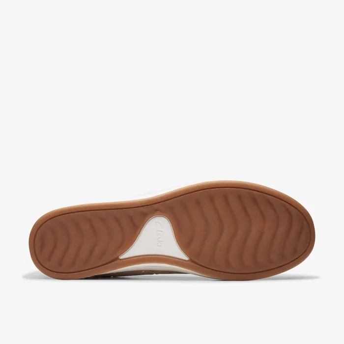 Breeze Roam Light Sand Women Clarks Flats