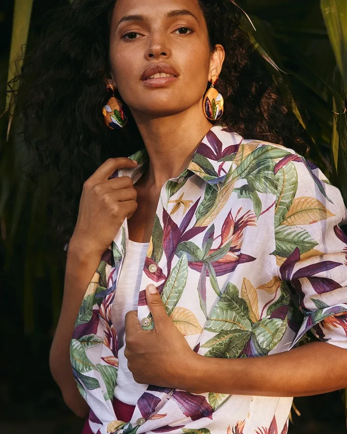 Chico039s No Iron Linen 34 Sleeve Floral Shirt Leaf Green Women Tops