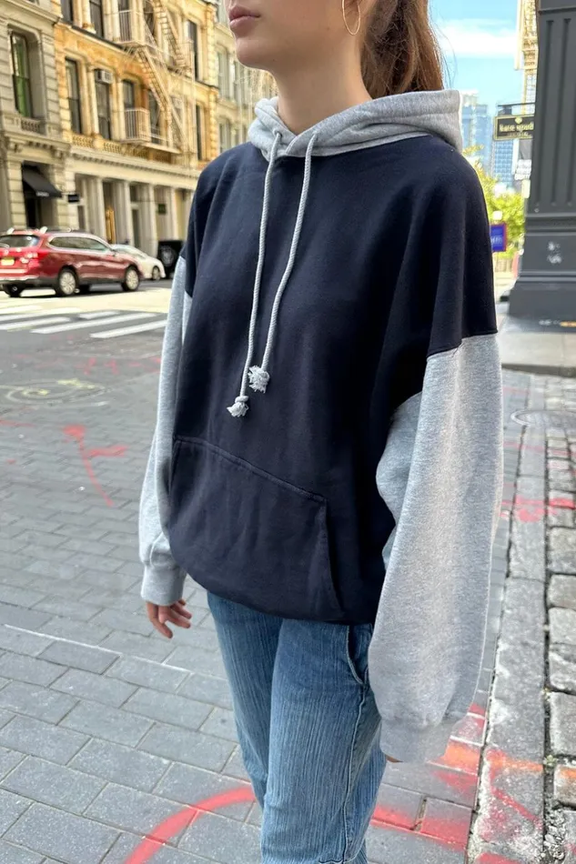 Christy Hoodie Women Brandy Melville Sweatpants and Sweatshirts