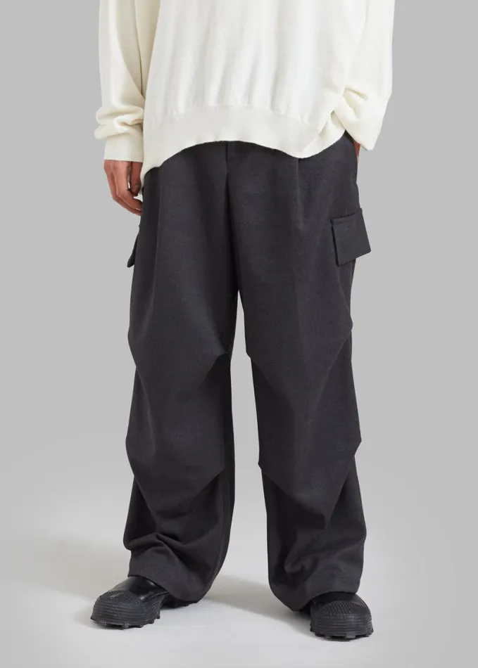 Clothing WomenMen The Frankie Shop Flint Cargo Pants 8211 Grey