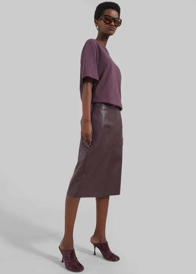 Clothing Women The Frankie Shop Cece TShirt 8211 Burgundy