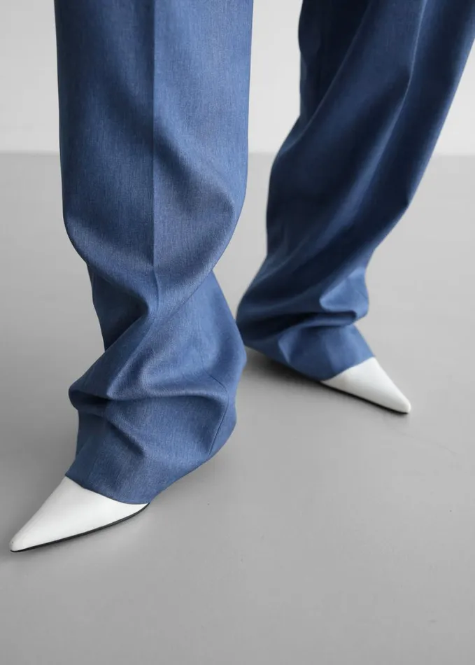 Clothing Women The Frankie Shop Cooper Pintuck Trousers 8211 Blue