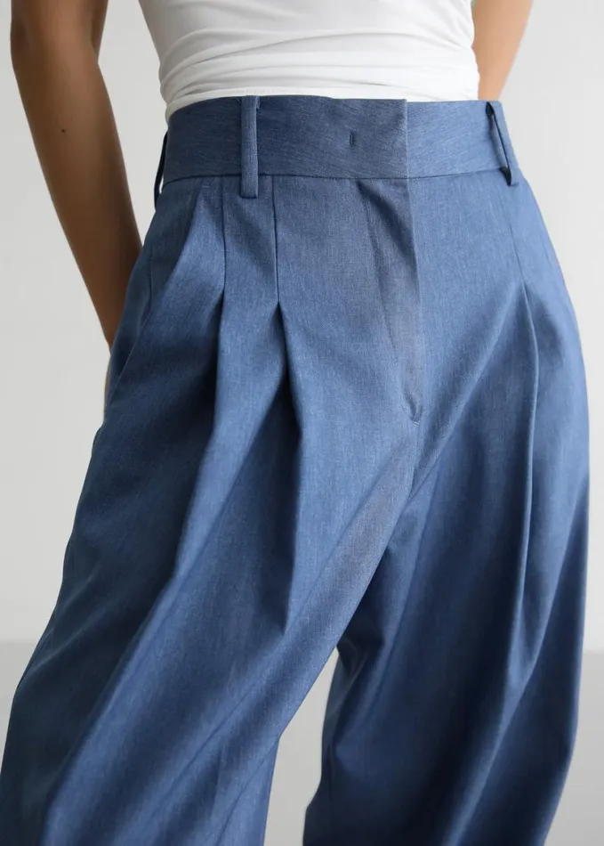 Clothing Women The Frankie Shop Cooper Pintuck Trousers 8211 Blue