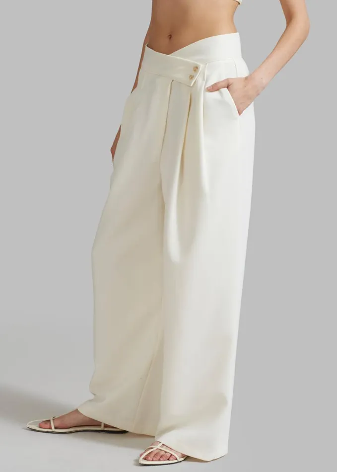 Clothing Women The Frankie Shop Eloise Trousers 8211 Cream