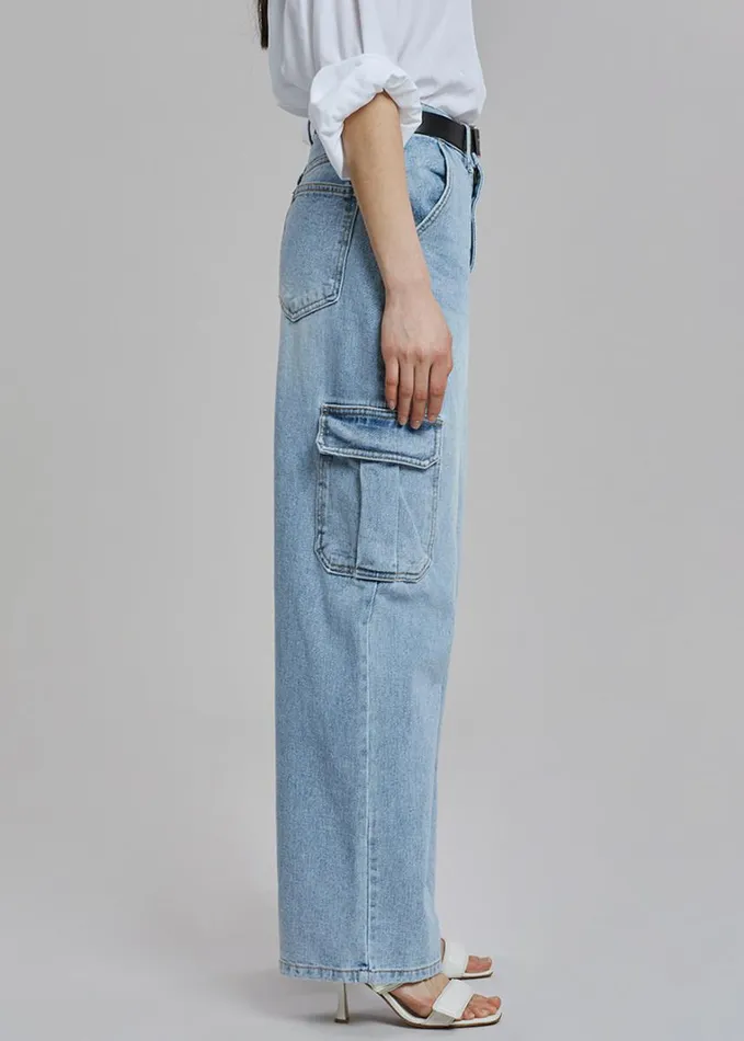 Clothing Women The Frankie Shop Kai Cargo Denim Pants 8211 Worn Wash