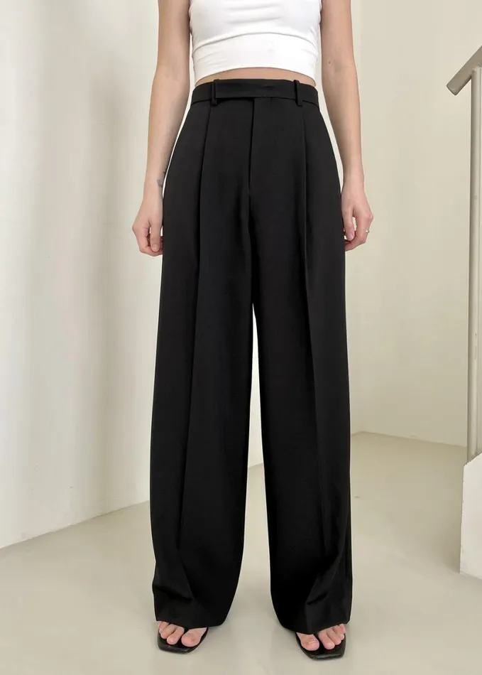 Clothing Women The Frankie Shop Nessi Pintuck Trousers 8211 Black