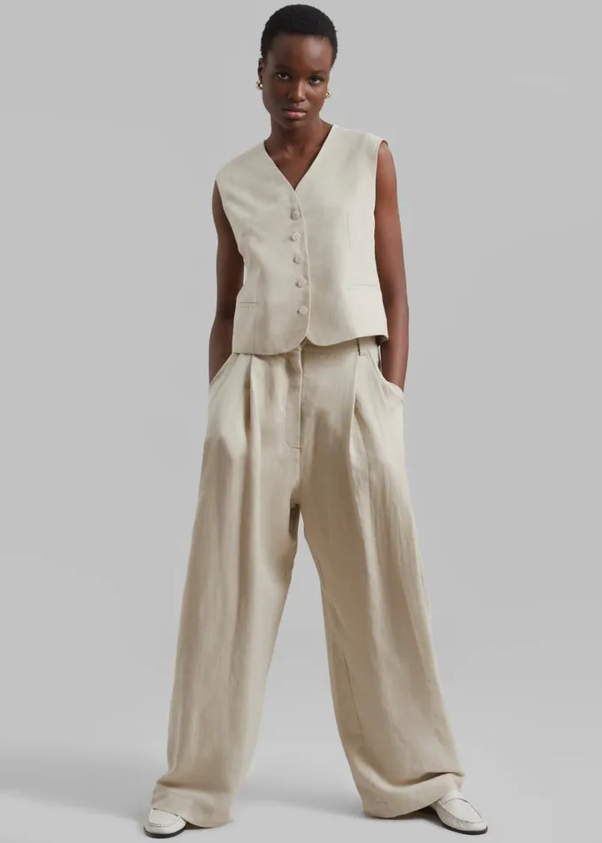 Clothing Women The Frankie Shop Piper Pleated Trousers 8211 Beige