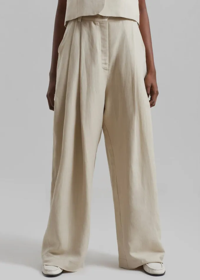 Clothing Women The Frankie Shop Piper Pleated Trousers 8211 Beige
