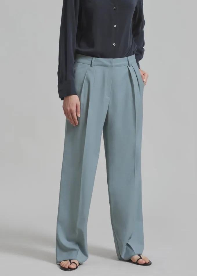 Clothing Women The Frankie Shop Spencer Pleated Pants 8211 Dusty Blue