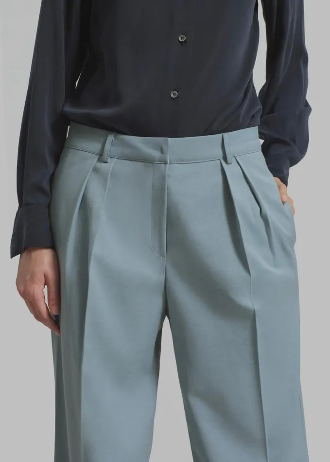 Clothing Women The Frankie Shop Spencer Pleated Pants 8211 Dusty Blue