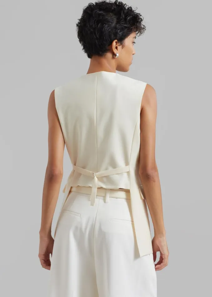 Clothing Women The Frankie Shop Sutton Vest 8211 Cream