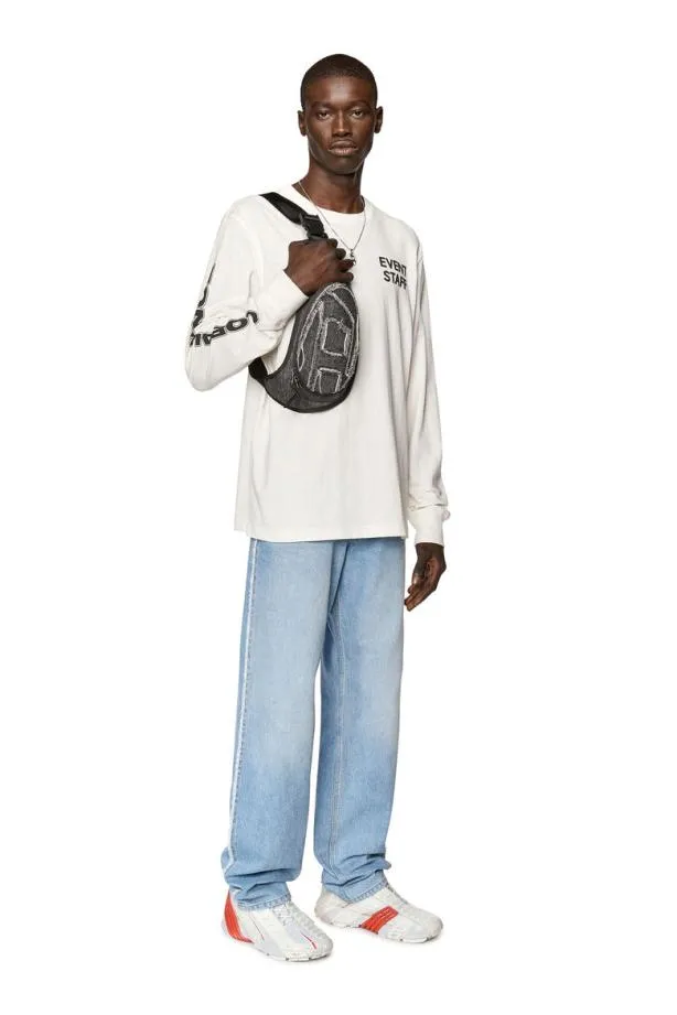 Diesel Tjustlsl3 White Men TShirts and Polos