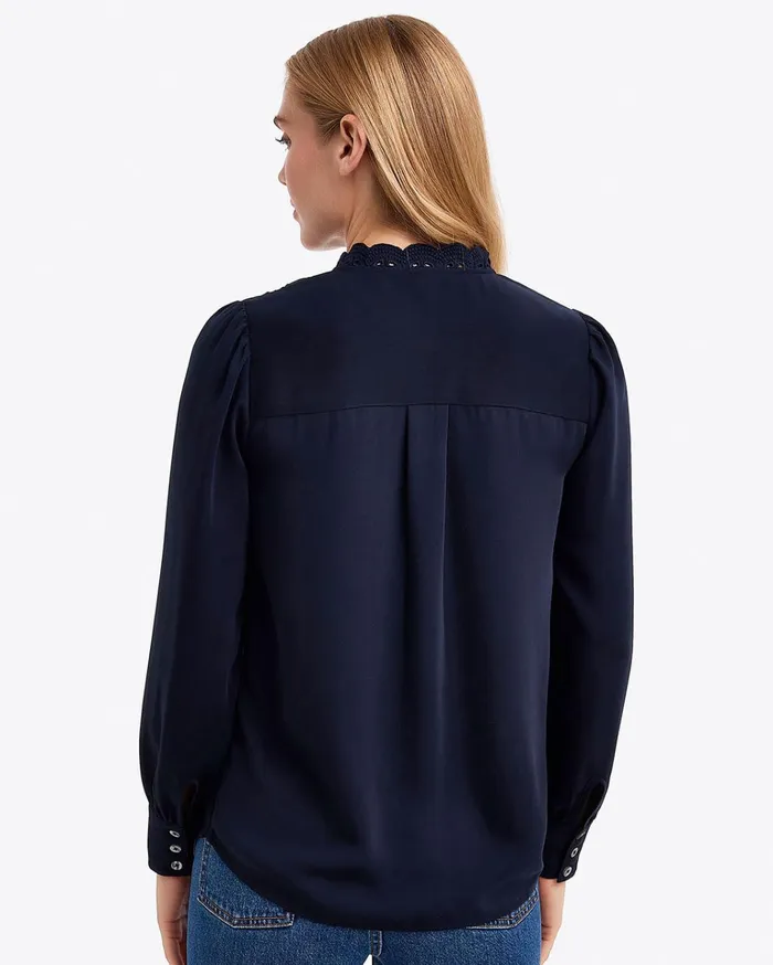 Draper James Covered Placket Button Down Women Tops
