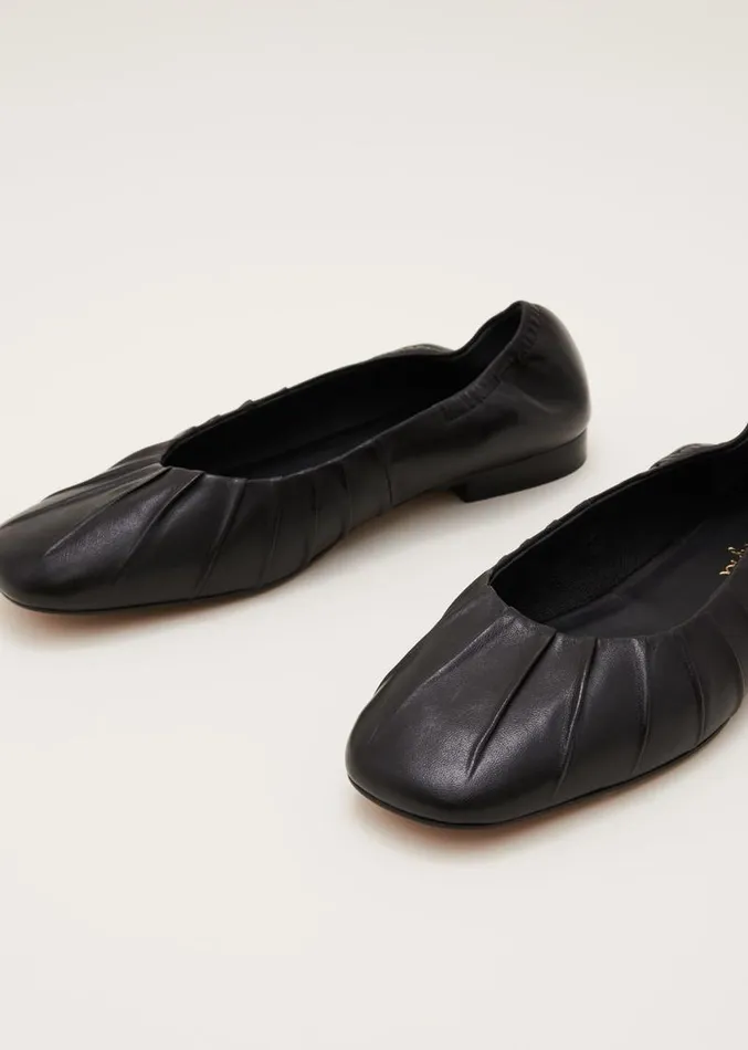 Elasticated Pump Black Women Phase Eight Flats