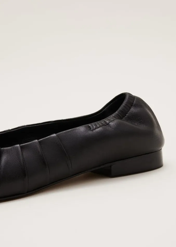 Elasticated Pump Black Women Phase Eight Flats