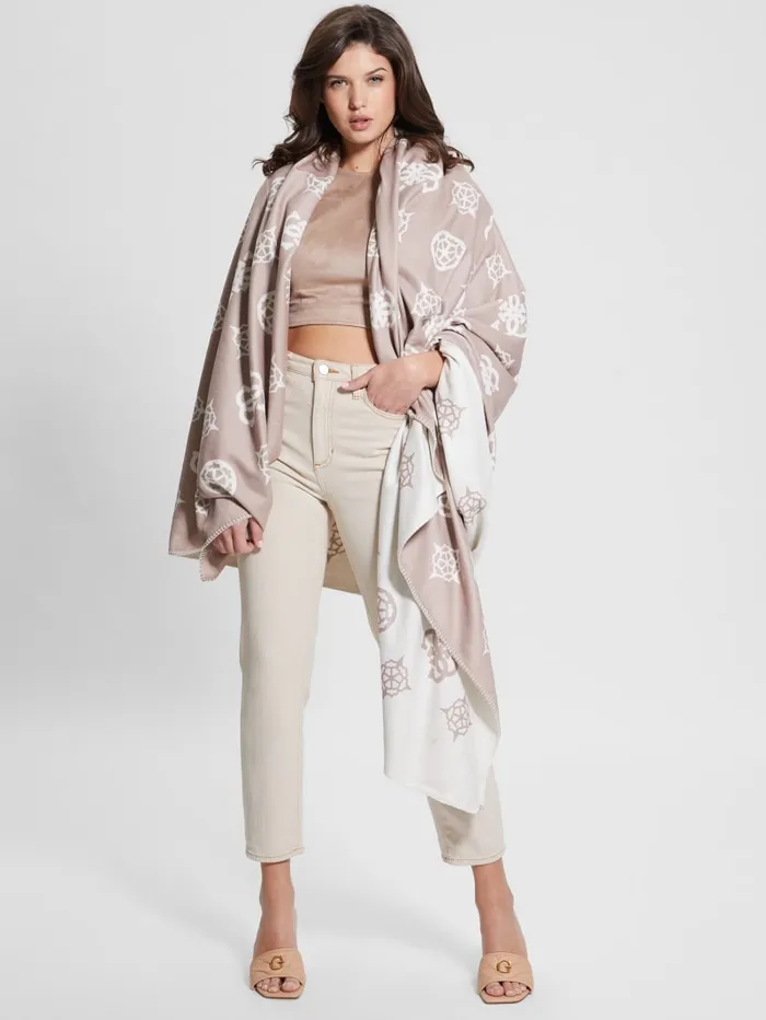 GUESS Home Fleece Peony Blanket Beige 8211 Women