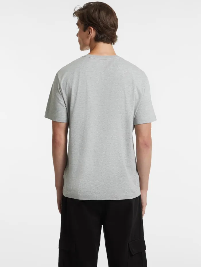 GUESS T Shirts and Tanks Mixed Chest Logo Tee Black 8211 Men
