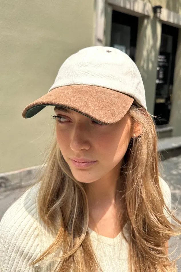 Katherine Baseball Cap Ivory Women Brandy Melville Hats and Caps
