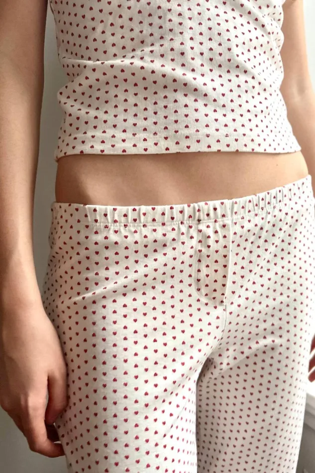 Keira Red Heart Sweatpants Ivory Women Brandy Melville Pajamas