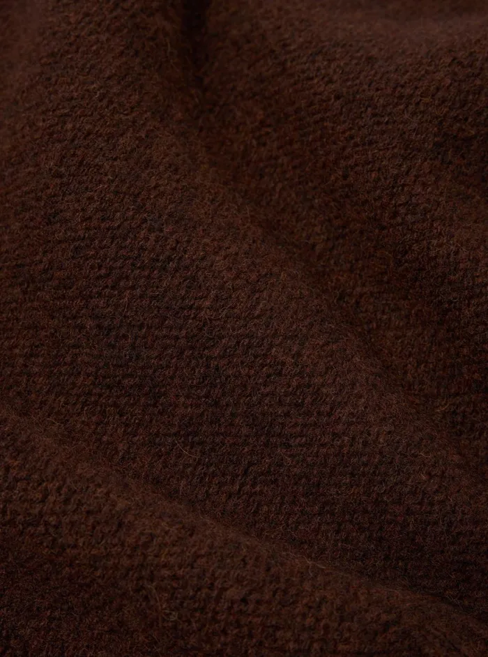 Knitwear Men Universal Works Universal Works Seamless Crew In Coffee Supersoft Knit