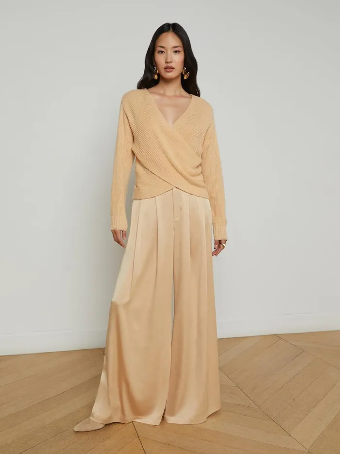L039Agence Knitwear Women Antonella Crossover Sweater Warm Sand L039Agence Knitwear Women Antonella Crossover Sweater Warm Sand