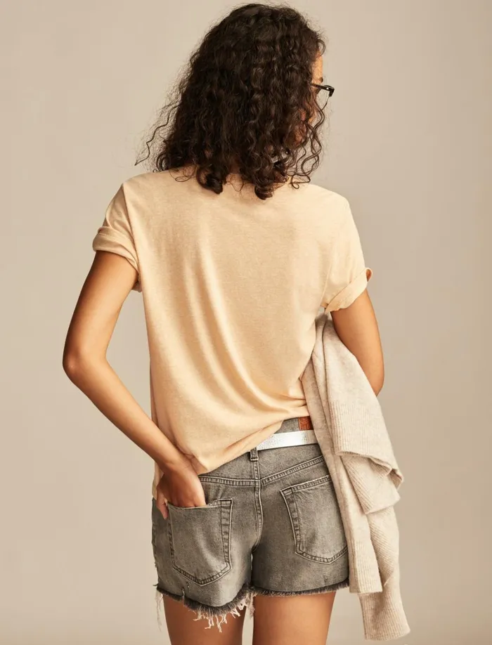 Lucky Brand Graphic Tees Women Born Lucky Classic Crew Sand