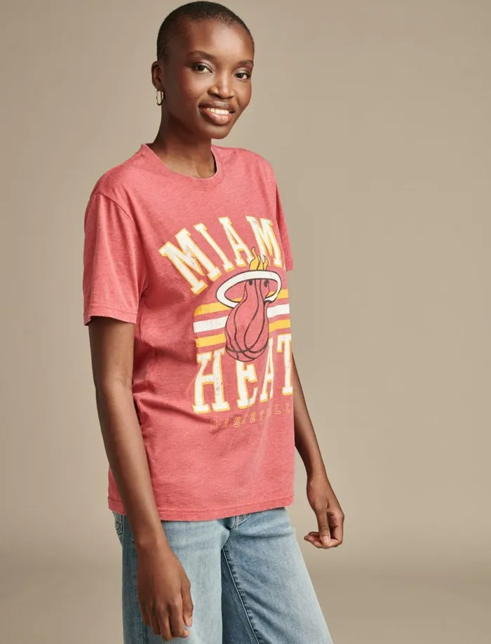 Lucky Brand Graphic Tees Women Heat Graphic Tee 636 Red