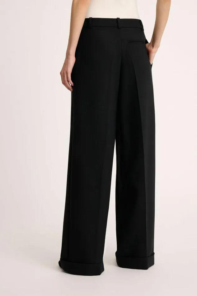 Luisa Spagnoli Pants Oby 8211 Creased Pants 8211 Fashion Show Black 8211 Women Luisa Spagnoli Pants Oby 8211 Creased Pants 8211 Fashion Show Black 8211 Women