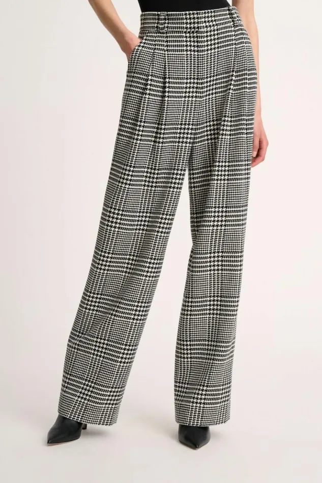 Luisa Spagnoli Pants Odinette 8211 High Waisted Trousers Blackcream 8211 Women