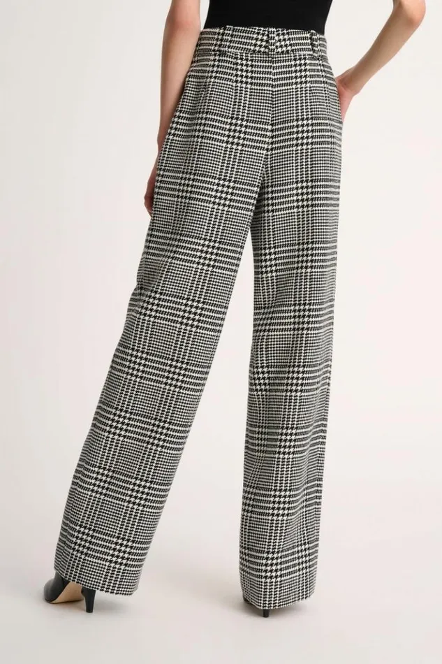 Luisa Spagnoli Pants Odinette 8211 High Waisted Trousers Blackcream 8211 Women Luisa Spagnoli Pants Odinette 8211 High Waisted Trousers Blackcream 8211 Women