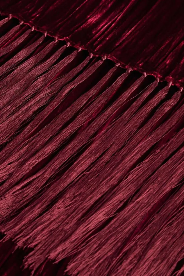 Luisa Spagnoli Scarves And Foulards Registro 8211 Velvet Stole Burgundy 8211 Women Luisa Spagnoli Scarves And Foulards Registro 8211 Velvet Stole Burgundy 8211 Women