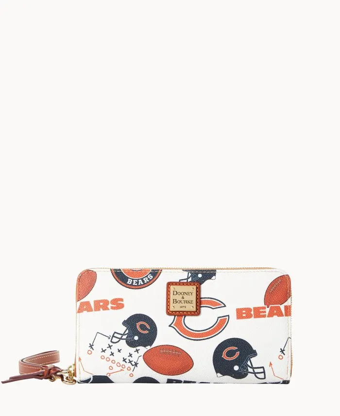 ManWoman NFL Bears Large Zip Around Wristlet Bears Dooney and Bourke Wallets