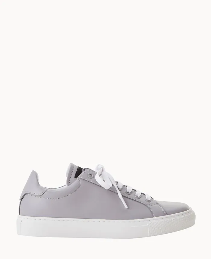 ManWoman Women039s Classic Lace Up Light Grey Dooney and Bourke Shoes