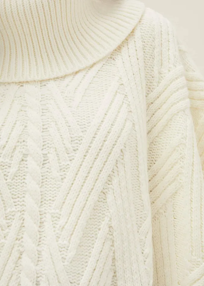 Melly Cable Knit Cape Winter White Women Phase Eight Scarves