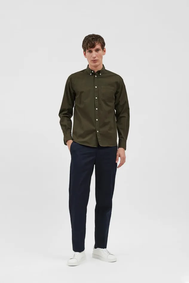 Men Anton Light Twill Shirt Beech Green Norse Projects Shirting